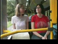 Nježna milovanja lezbijki