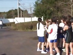 Čini se, sve slave punoljetan drugačije