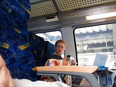 Masturbacija djevojke s